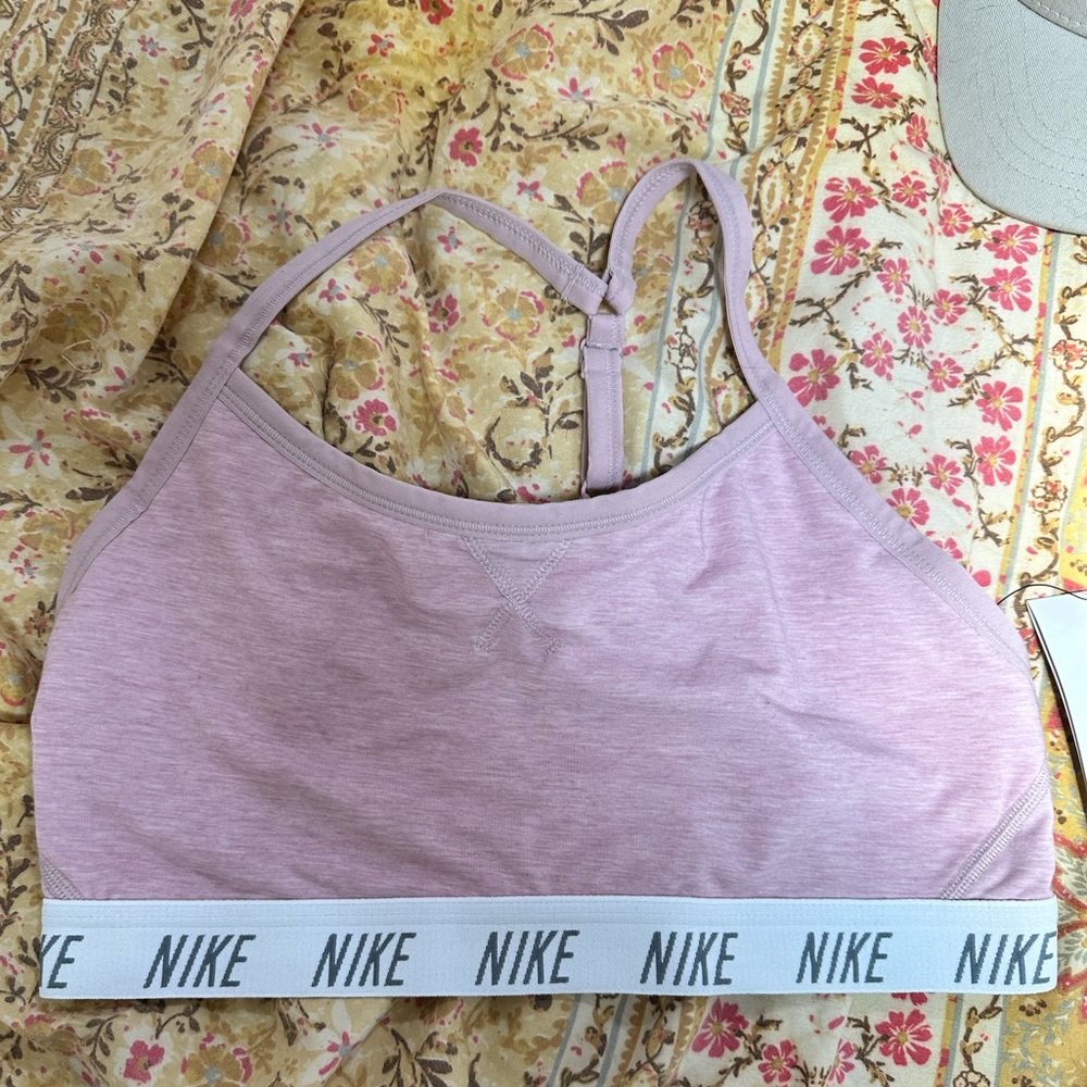 NWT Nike Racerback Sports Bra